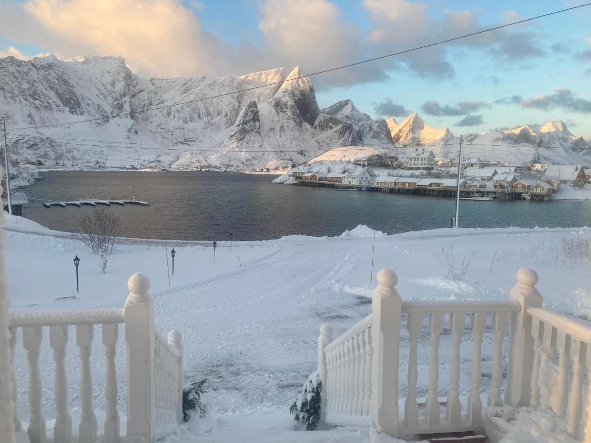 Lofoten Villa ไรเนอ ภายนอก รูปภาพ