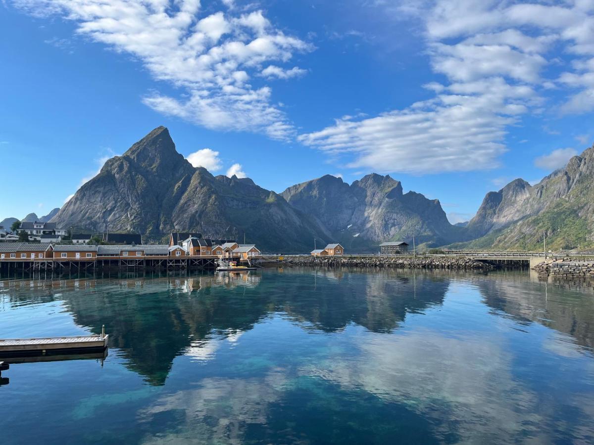 Lofoten Villa ไรเนอ ภายนอก รูปภาพ